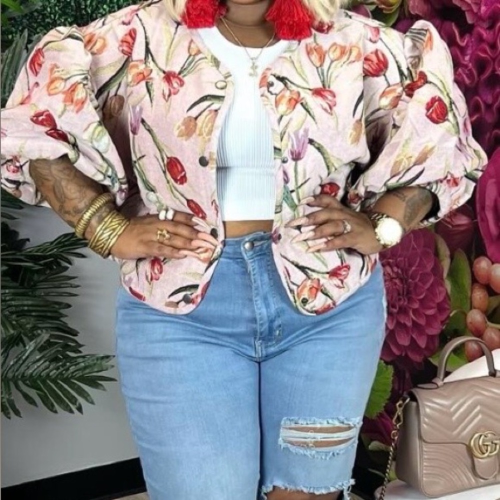 🌷 Boutique Floral Statement Jacket – Size 1X 🌷